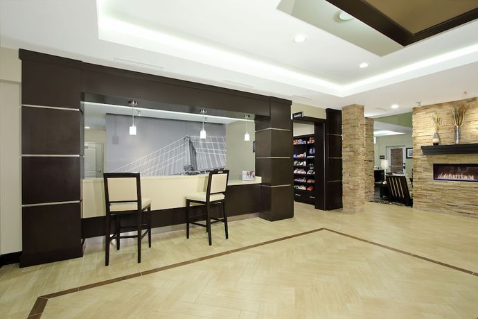 Imagen de los interiores del Hotel Staybridge Suites Houston - Medical Center, An Ihg. Foto 16
