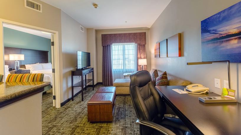 Imagen de la habitación del Hotel Staybridge Suites Houston-Nasa/Clear Lake, an IHG. Foto 8