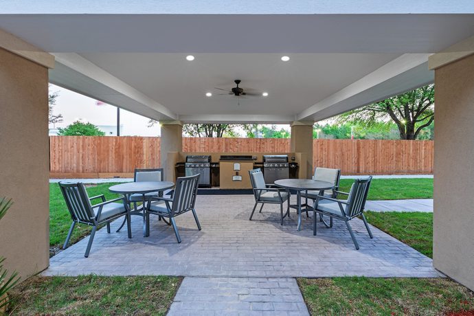 Imagen de la habitación del Hotel Staybridge Suites Iah Airport East, An Ihg. Foto 7