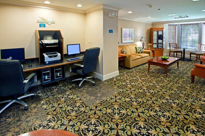 Imagen de los interiores del Hotel Staybridge Suites Indianapolis-fishers, An Ihg. Foto 12