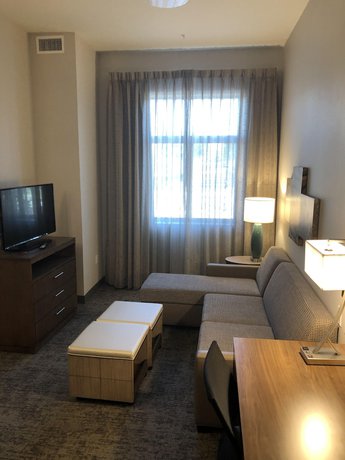 Imagen de la habitación del Hotel Staybridge Suites Irvine-John Wayne Airport, an IHG. Foto 18