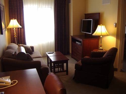 Imagen de la habitación del Hotel Staybridge Suites Kalamazoo, An Ihg. Foto 9