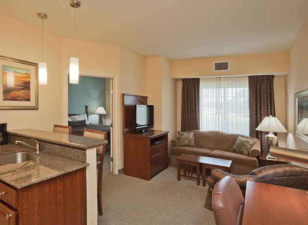 Imagen de la habitación del Hotel Staybridge Suites Lafayette by IHG. Foto 10