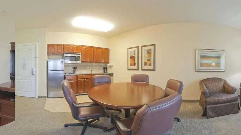 Imagen de la habitación del Hotel Staybridge Suites Lafayette by IHG. Foto 18