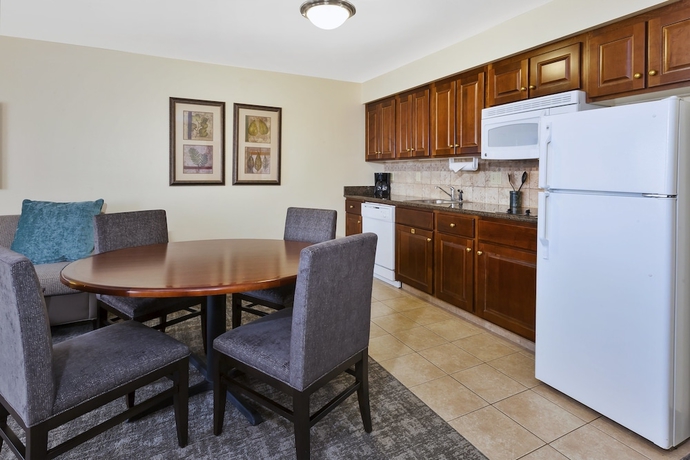 Imagen de la habitación del Hotel Staybridge Suites Lansing-okemos. Foto 6