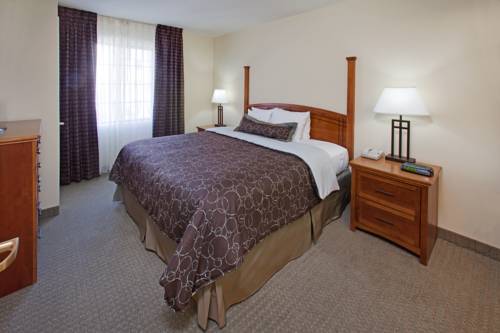 Imagen de la habitación del Hotel Staybridge Suites Lincoln I-80. Foto 2