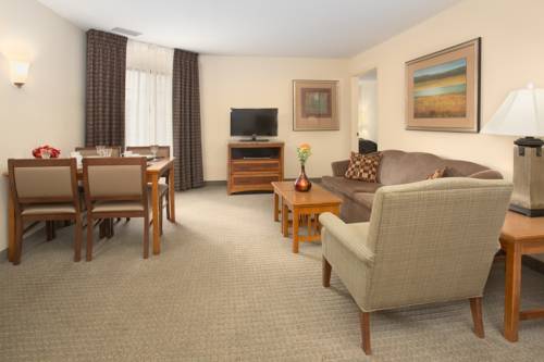 Imagen de la habitación del Hotel Staybridge Suites Lincoln I-80. Foto 5