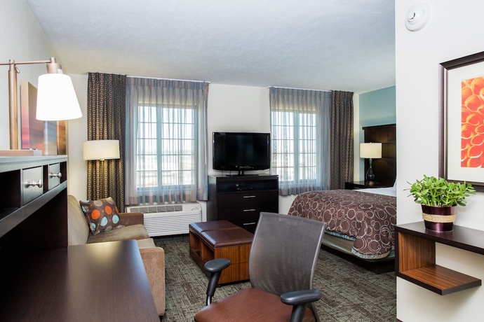 Imagen de la habitación del Hotel Staybridge Suites Lincoln Northeast, An Ihg. Foto 8