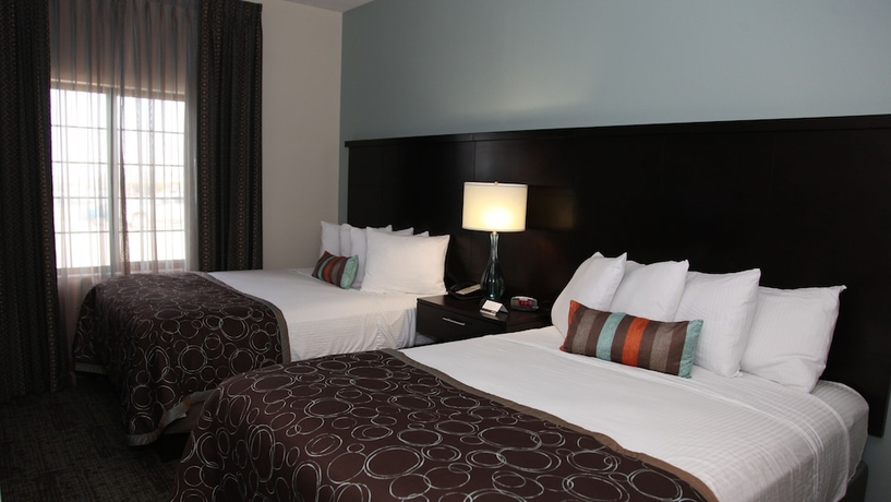 Imagen de la habitación del Hotel Staybridge Suites Lincoln Northeast, An Ihg. Foto 11