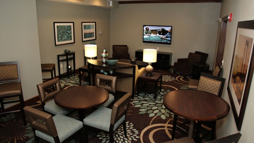 Imagen de los interiores del Hotel Staybridge Suites Lincoln Northeast, An Ihg. Foto 13