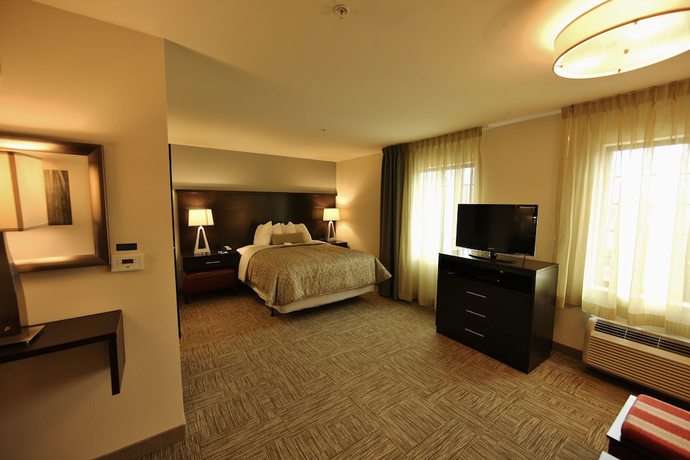 Imagen de la habitación del Hotel Staybridge Suites Liverpool Syra, an IHG. Foto 12