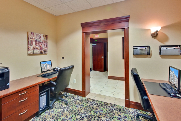 Imagen de los interiores del Hotel Staybridge Suites London, An Ihg. Foto 14