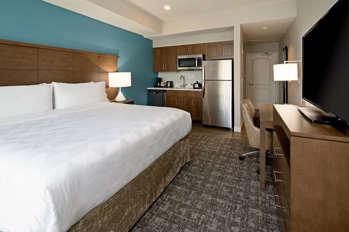 Imagen de la habitación del Hotel Staybridge Suites Long Beach Airport, an IHG. Foto 5