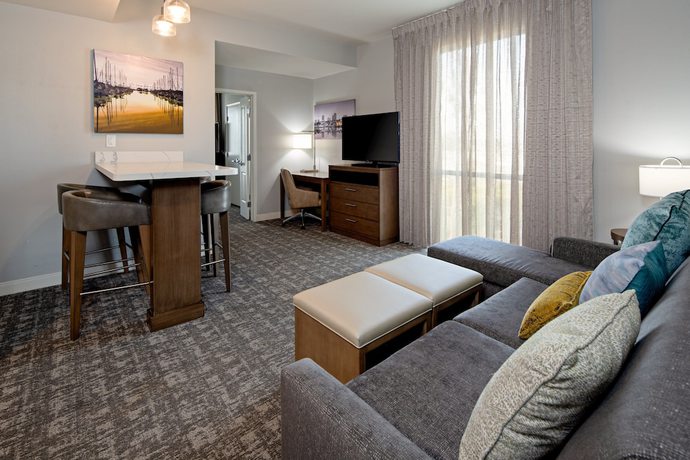 Imagen de la habitación del Hotel Staybridge Suites Long Beach Airport, an IHG. Foto 14