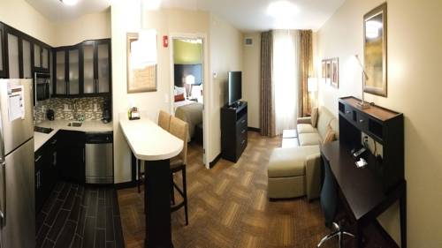 Imagen de la habitación del Hotel Staybridge Suites Merrillville. Foto 5