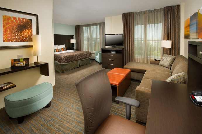 Imagen de la habitación del Hotel Staybridge Suites Miami Doral Area, An Ihg. Foto 5