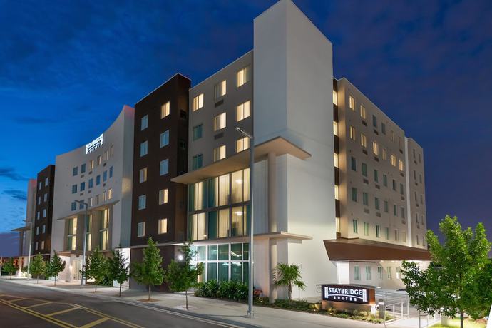 Imagen general del Hotel Staybridge Suites Miami International Airport, an IHG. Foto 1