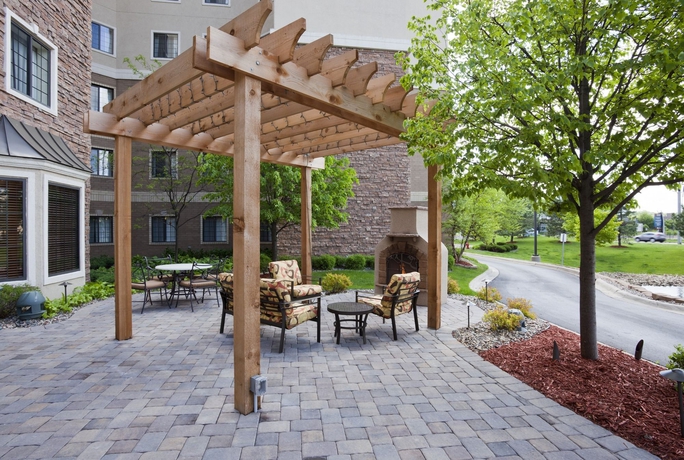 Imagen de los exteriores del Hotel Staybridge Suites Minneapolis-bloomington, An Ihg. Foto 9