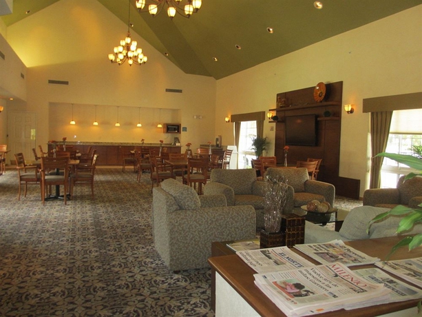 Imagen del bar/restaurante del Hotel Staybridge Suites Monterrey - San Pedro, An Ihg. Foto 2