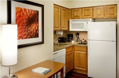 Imagen de la habitación del Hotel Staybridge Suites Mpls-maple Grove/arbor Lakes, An Ihg. Foto 12