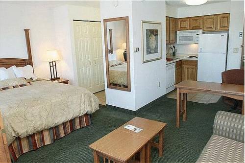 Imagen general del Hotel Staybridge Suites Mpls-maple Grove/arbor Lakes, An Ihg. Foto 1