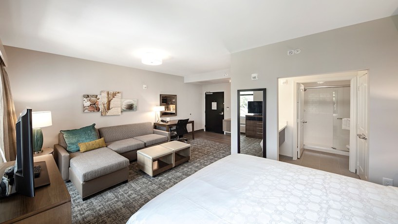Imagen de la habitación del Hotel Staybridge Suites Naples &ndash; Marco Island, an IHG. Foto 4