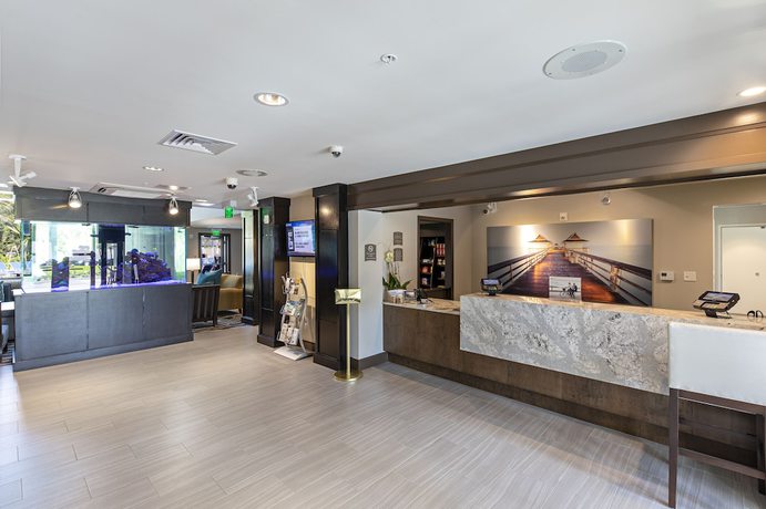 Imagen de los interiores del Hotel Staybridge Suites Naples &ndash; Marco Island, an IHG. Foto 12
