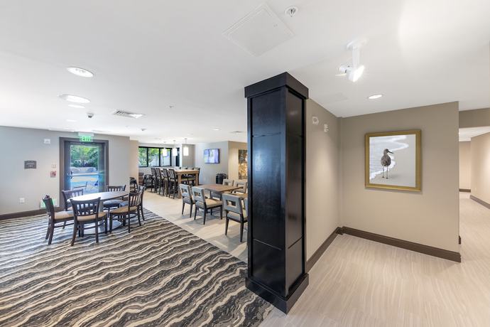 Imagen de los interiores del Hotel Staybridge Suites Naples &ndash; Marco Island, an IHG. Foto 19