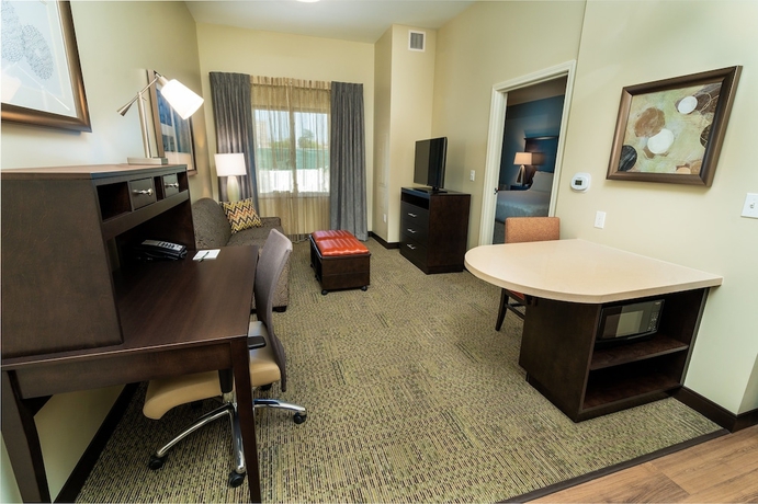 Imagen de la habitación del Hotel Staybridge Suites Newark - Fremont, An Ihg. Foto 9