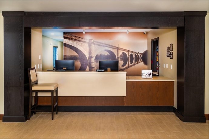 Imagen de los interiores del Hotel Staybridge Suites Newark - Fremont, An Ihg. Foto 19