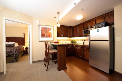 Imagen de la habitación del Hotel Staybridge Suites North Charleston, An Ihg. Foto 12