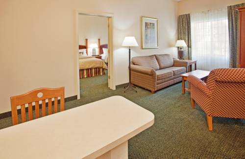 Imagen de la habitación del Hotel Staybridge Suites O'fallon Chesterfield, An Ihg. Foto 3