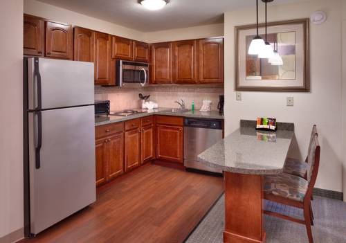 Imagen de la habitación del Hotel Staybridge Suites Omaha 80th and Dodge, An Ihg. Foto 8