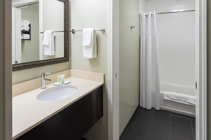 Imagen de la habitación del Hotel Staybridge Suites Omaha West, An Ihg. Foto 4
