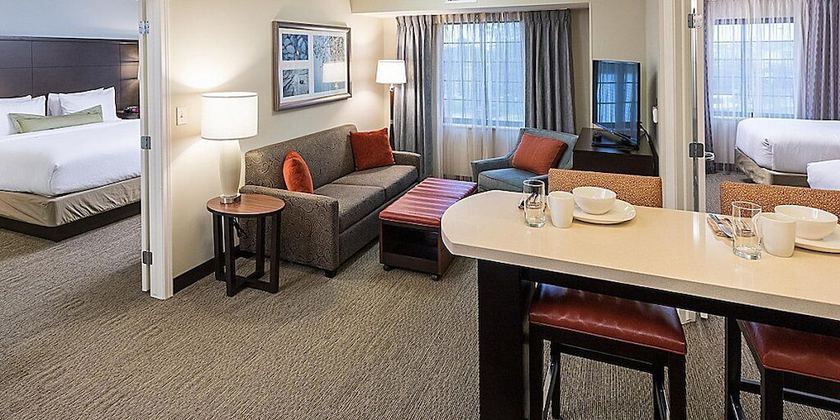 Imagen de la habitación del Hotel Staybridge Suites Omaha West, An Ihg. Foto 9