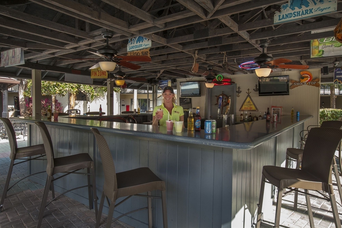 Imagen del bar/restaurante del Hotel Staybridge Suites Orlando Royale Parc Suites, An Ihg. Foto 5