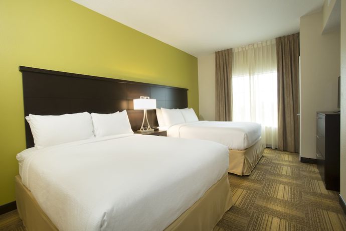 Imagen de la habitación del Hotel Staybridge Suites Orlando at SeaWorld, an IHG. Foto 9