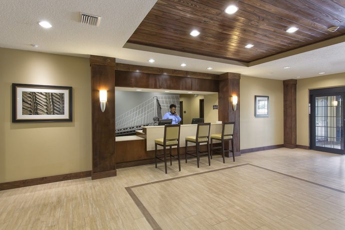 Imagen de los interiores del Hotel Staybridge Suites Orlando at SeaWorld, an IHG. Foto 19