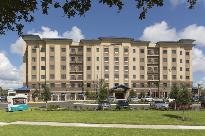 Imagen de los interiores del Hotel Staybridge Suites Orlando at SeaWorld, an IHG. Foto 20
