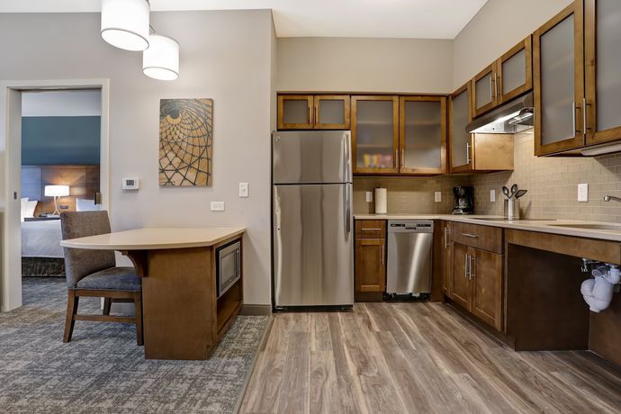 Imagen de la habitación del Hotel Staybridge Suites Overland Park - Kansas City S, an IHG. Foto 4