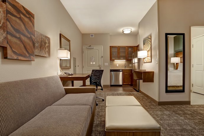 Imagen de la habitación del Hotel Staybridge Suites Overland Park - Kansas City S, an IHG. Foto 7