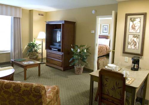 Imagen de la habitación del Hotel Staybridge Suites Pensacola Airport by IHG. Foto 6