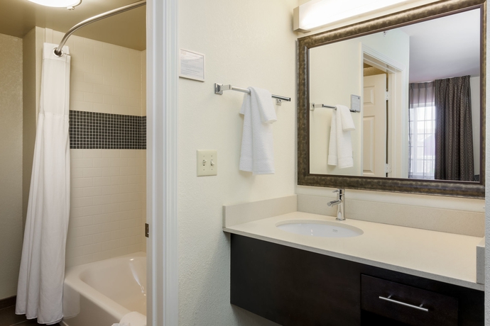 Imagen de la habitación del Hotel Staybridge Suites Philadelphia-mt. Laurel, An Ihg. Foto 2