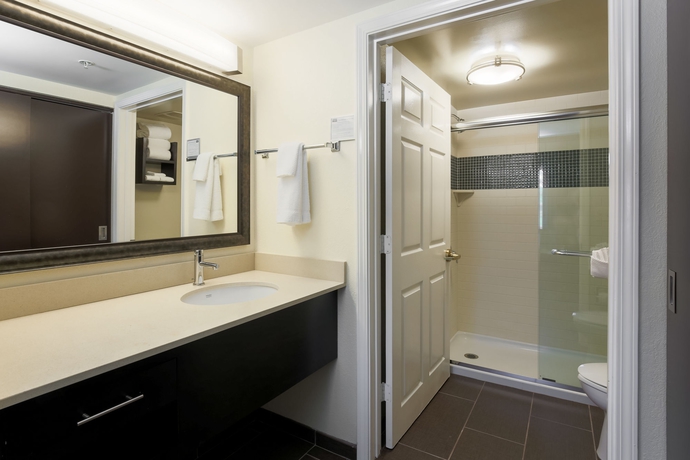 Imagen de la habitación del Hotel Staybridge Suites Philadelphia-mt. Laurel, An Ihg. Foto 11
