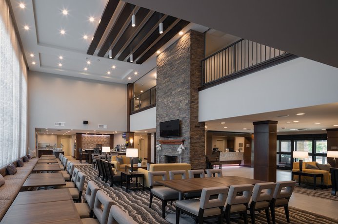 Imagen de los interiores del Hotel Staybridge Suites Phoenix - Biltmore Area, an IHG. Foto 19