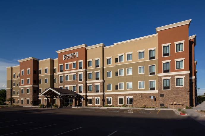 Imagen general del Hotel Staybridge Suites Phoenix - Biltmore Area, an IHG. Foto 1