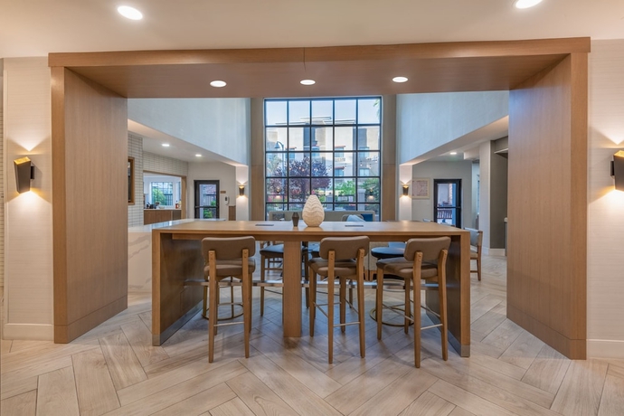 Imagen de los interiores del Hotel Staybridge Suites Phoenix Glendale Sports Dist, an IHG Hotel. Foto 19