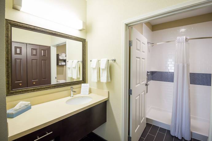 Imagen de la habitación del Hotel Staybridge Suites Plano North - Frisco by IHG. Foto 7