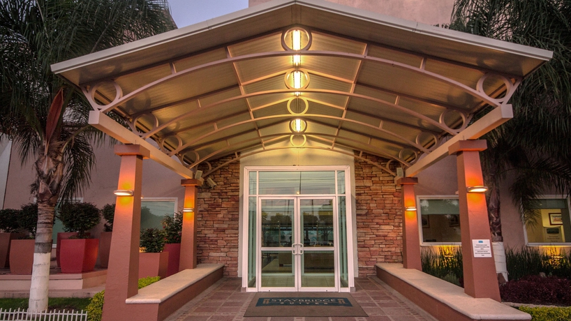 Imagen de los exteriores del Hotel Staybridge Suites Queretaro, An Ihg. Foto 8