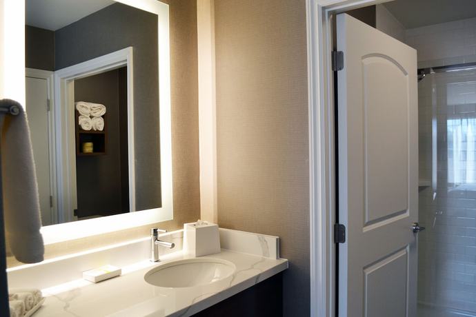 Imagen de la habitación del Hotel Staybridge Suites Red Deer North by IHG. Foto 11